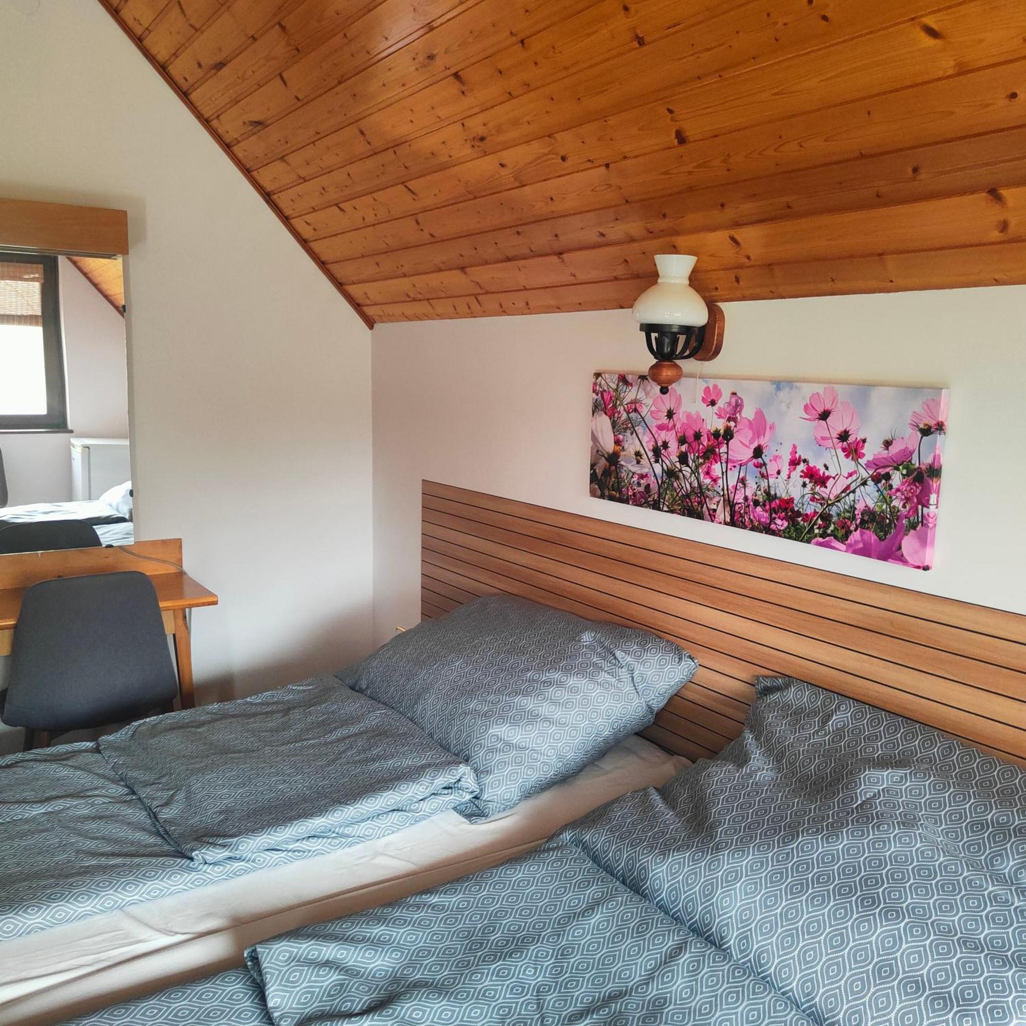 BalatongyörökBalaton Gardenアパートメント エクステリア 写真